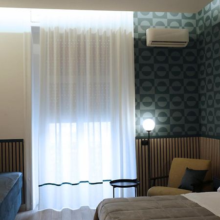 Bed and Breakfast Palazzo Ferrara à Naples Extérieur photo