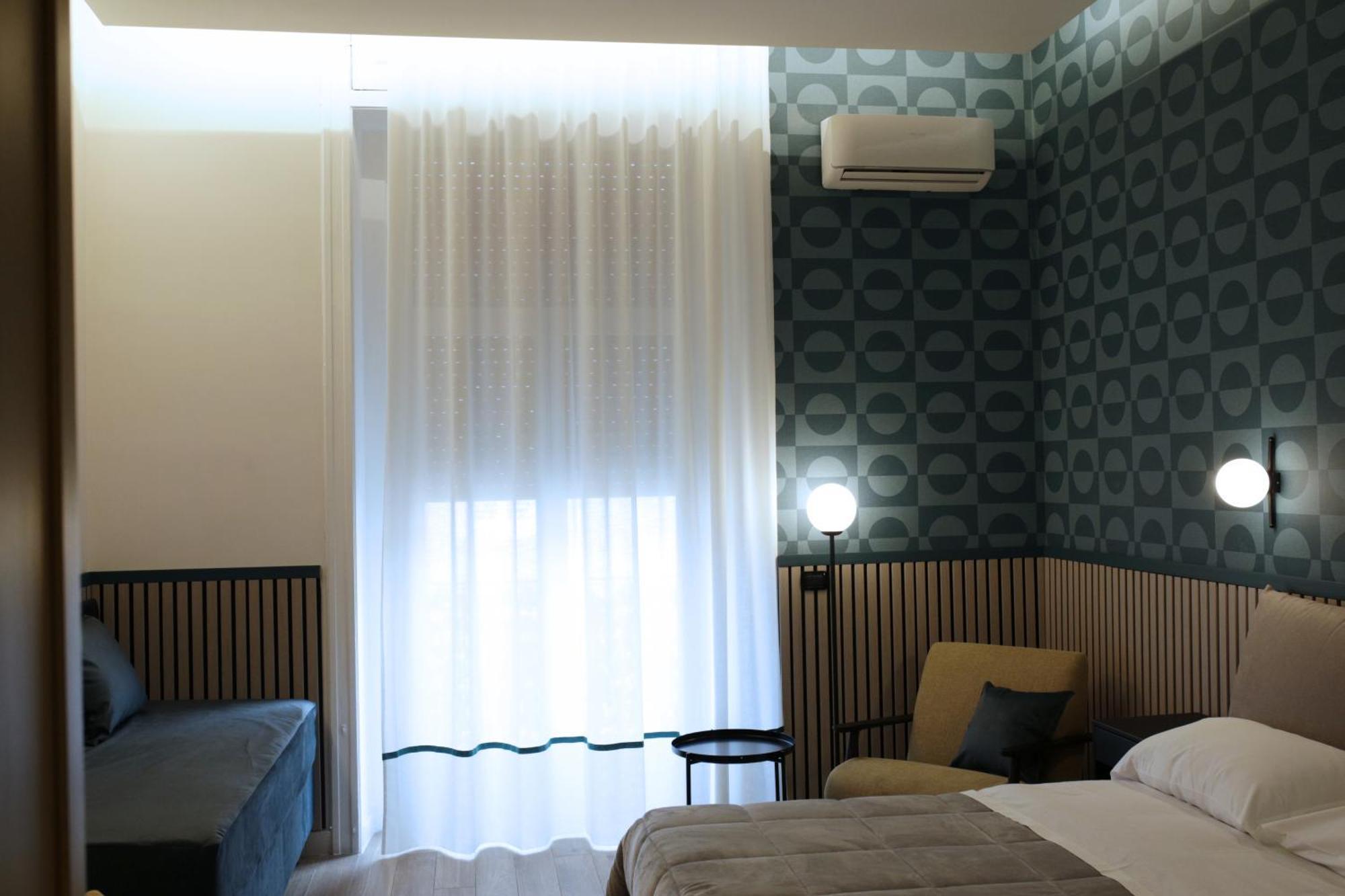 Bed and Breakfast Palazzo Ferrara à Naples Extérieur photo