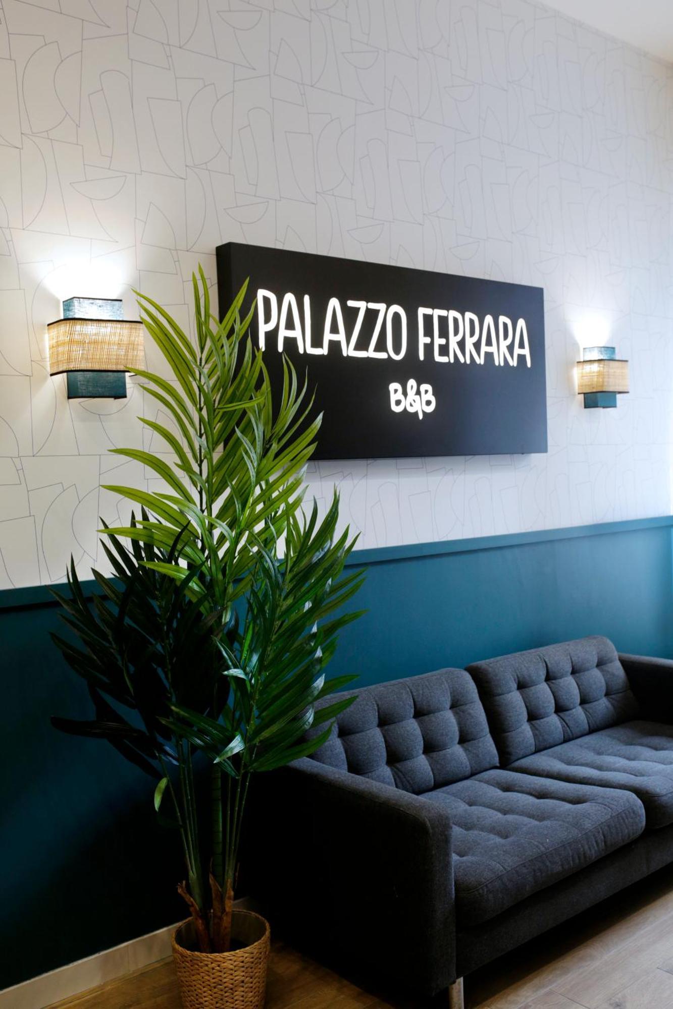Bed and Breakfast Palazzo Ferrara à Naples Extérieur photo